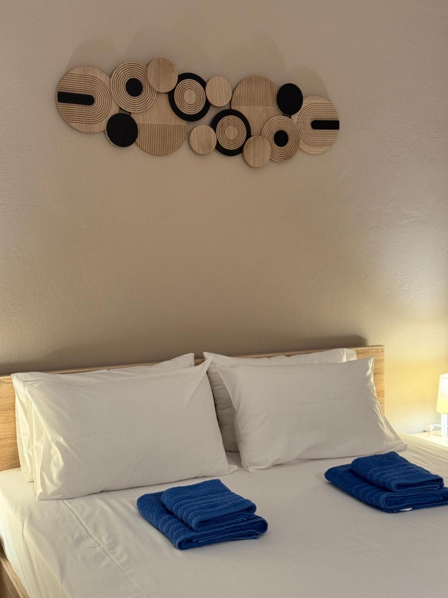 Aelia Rooms & Apartments Chora  Exterior photo