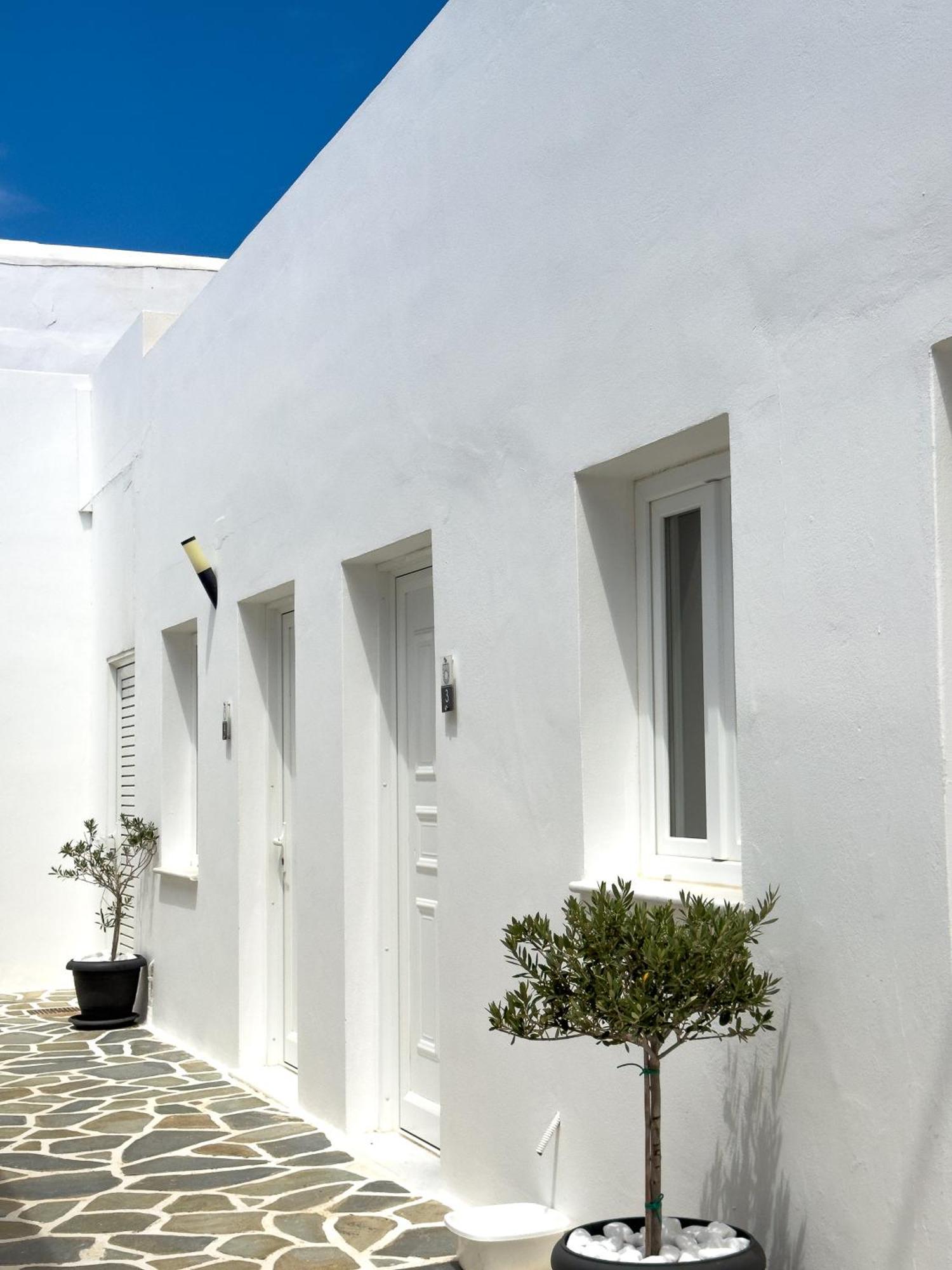 Aelia Rooms & Apartments Chora  Exterior photo